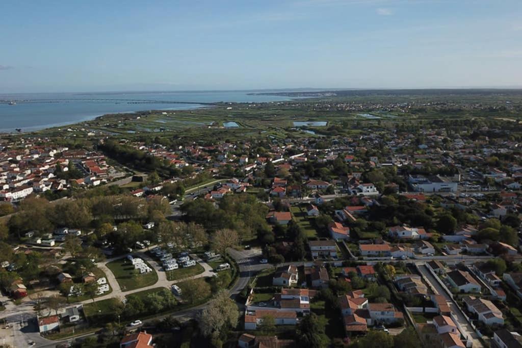 Les Amareyeurs - Ile D'Oleron - Maison Classee 3 Etoiles Avec Piscine - Clim - Velos Le Château-dʼOléron Eksteriør billede
