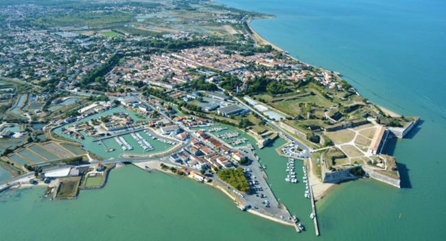 Les Amareyeurs - Ile D'Oleron - Maison Classee 3 Etoiles Avec Piscine - Clim - Velos Le Château-dʼOléron Eksteriør billede