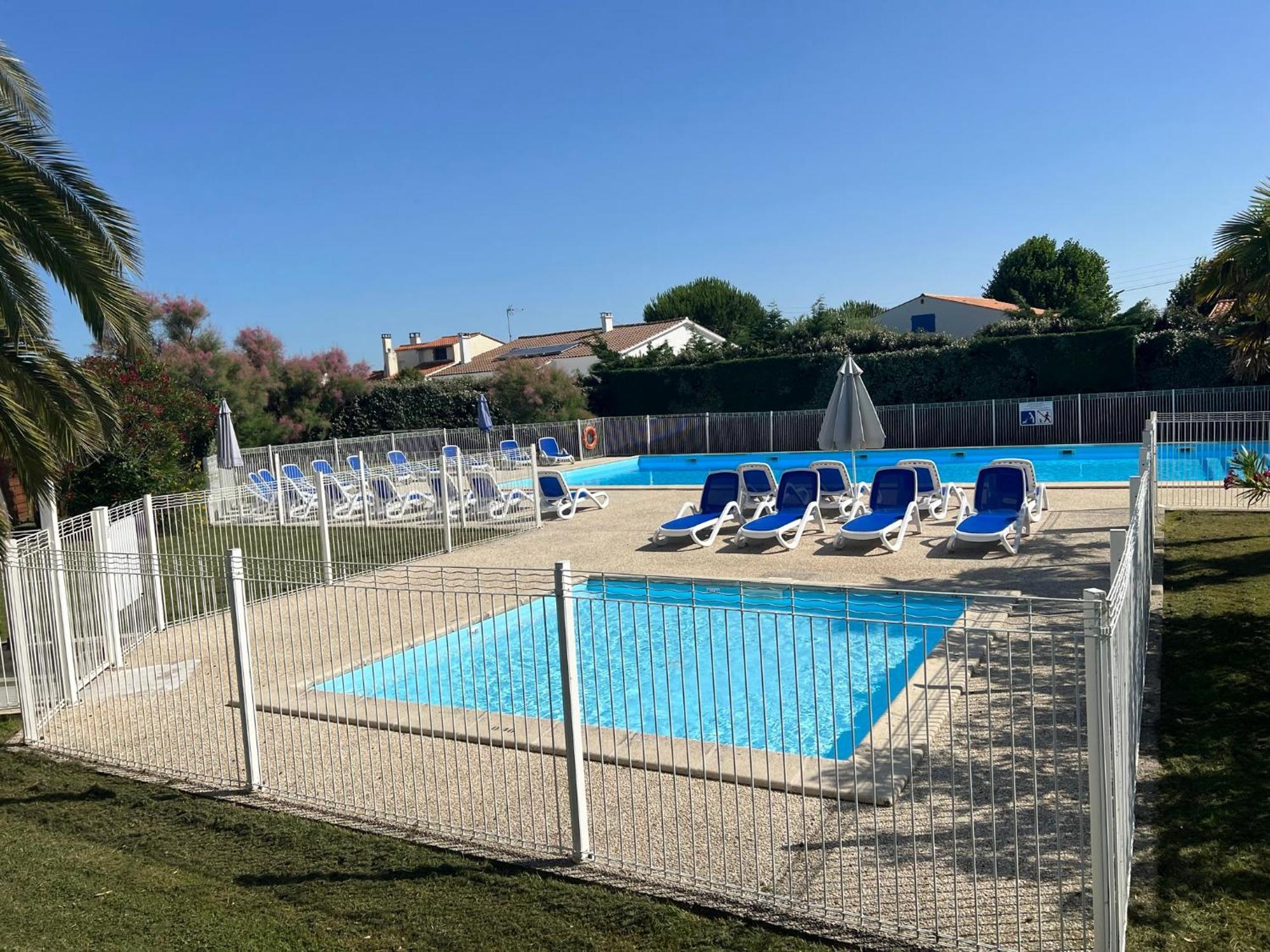 Les Amareyeurs - Ile D'Oleron - Maison Classee 3 Etoiles Avec Piscine - Clim - Velos Le Château-dʼOléron Eksteriør billede